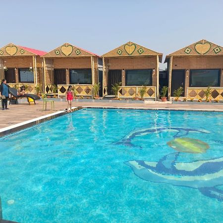 Midwaay Resort Patratu 외부 사진